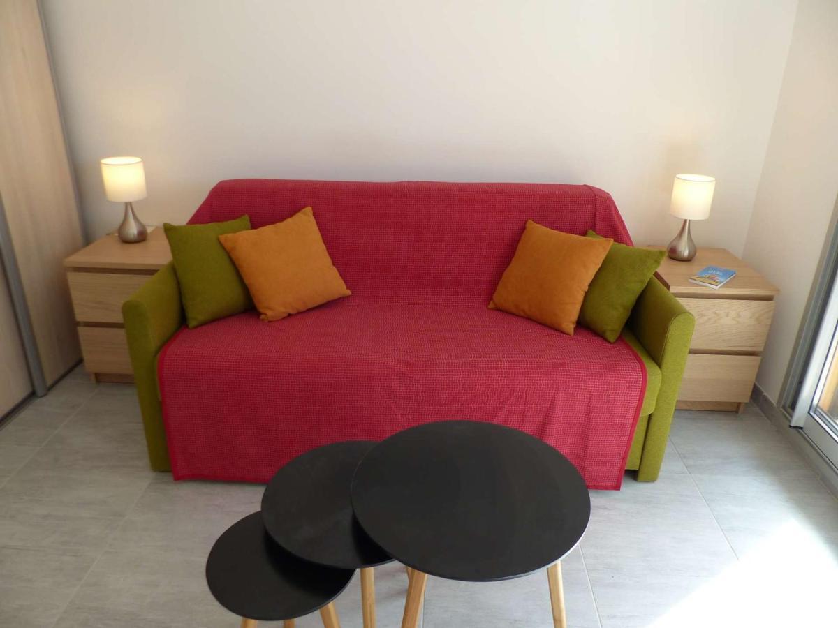Charmant Studio Climatise Avec Balcon A 50M De La Plage - Le Lavandou Centre-Ville - Fr-1-308-110 Eksteriør billede